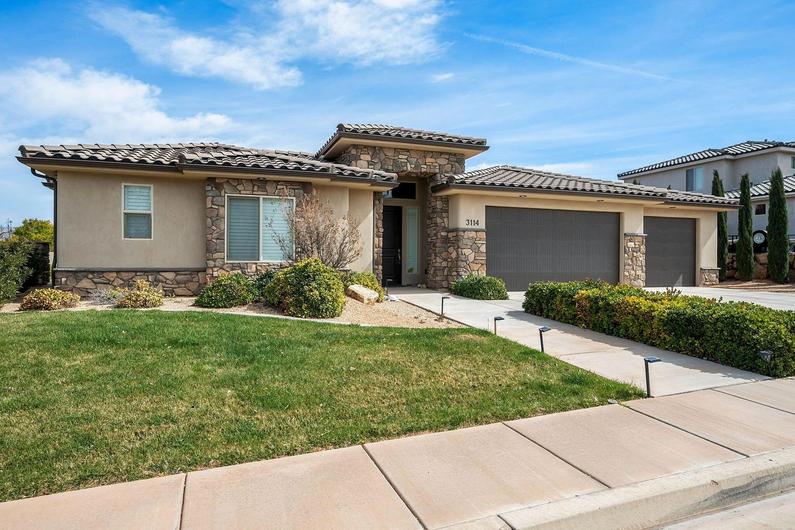 3114 E Seegmiller Dr, St. George, UT — home exterior
